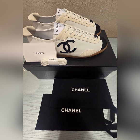 CHANEL Shoes - Chanel SS26 Lambskin Sneakers 2026